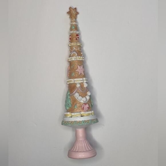 Pastel Pink Sugar Coated Christmas Candyland Sweet Treats Gingerbread Tree - Picture 8 of 12